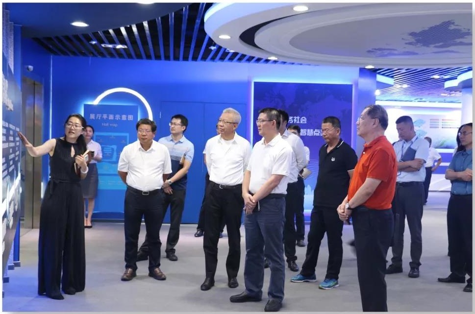 图片00.jpg 图片00.jpg