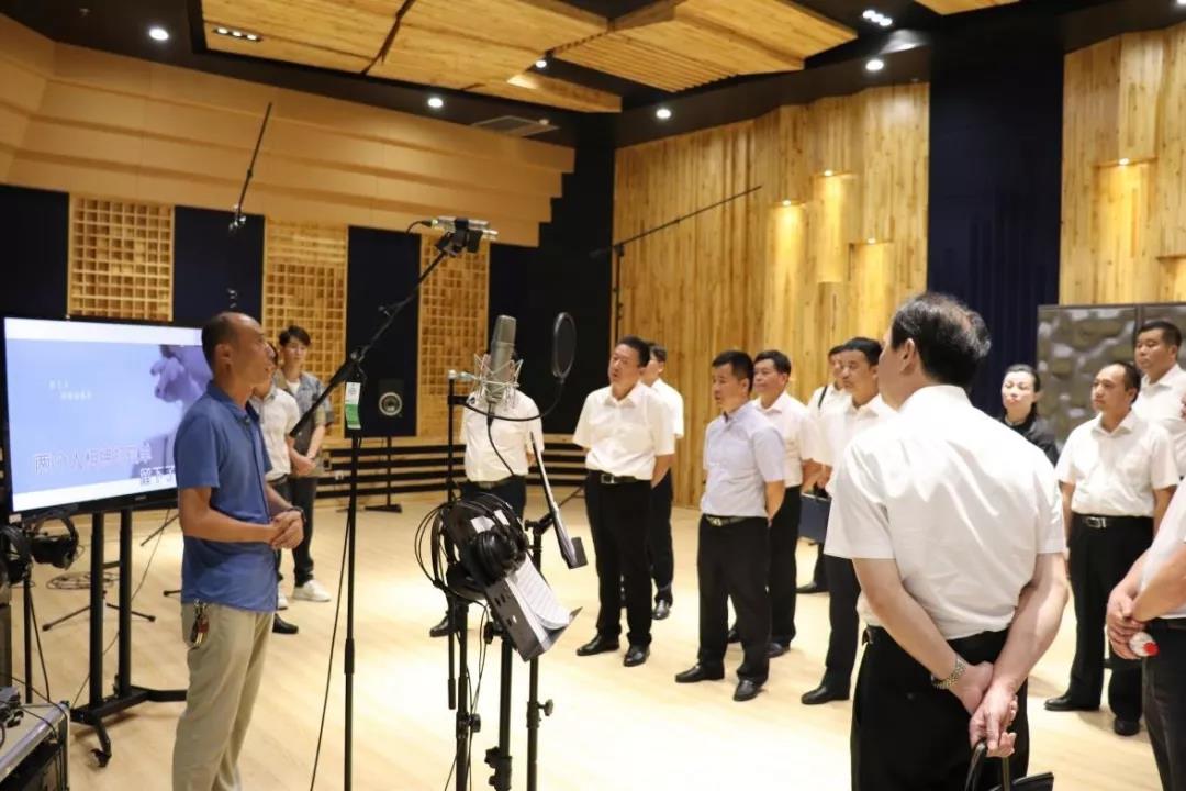 图片3.jpg 图片3.jpg